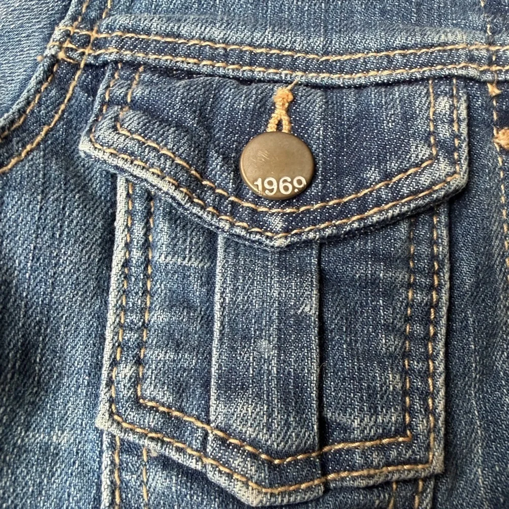 GAP fun denim